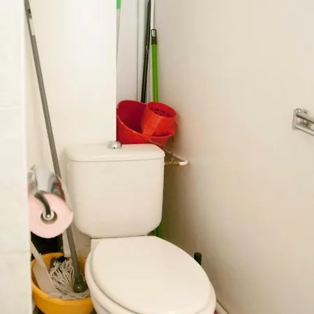 דירה Bright Apartment In Paris